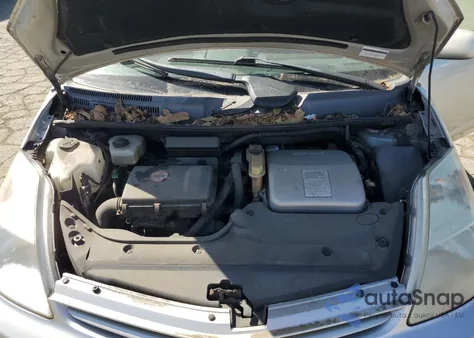 2004 Toyota Prius from USA, damaged, VIN JTDKB22U940093718